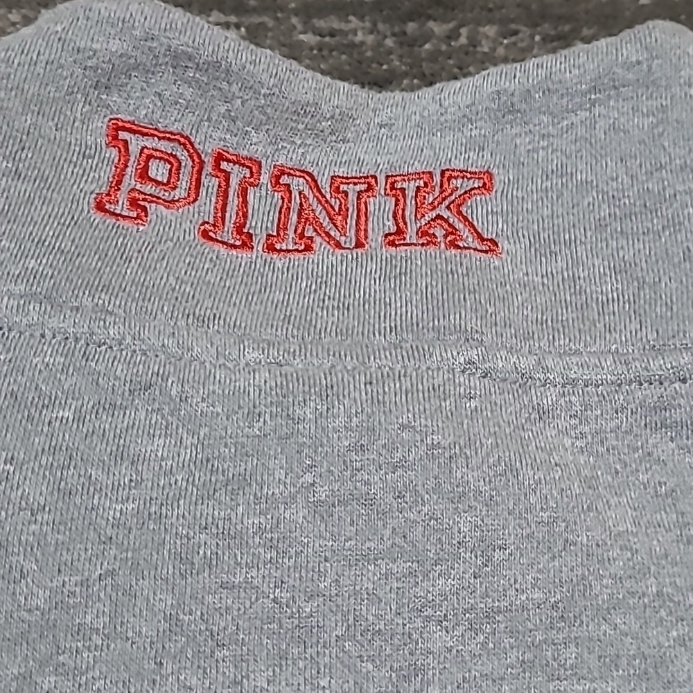 VS PINK 2016 CAMPUS COLLEGIATE LOGO QUARTER-ZIP SWEATSHIRT - Picture 12 of 15